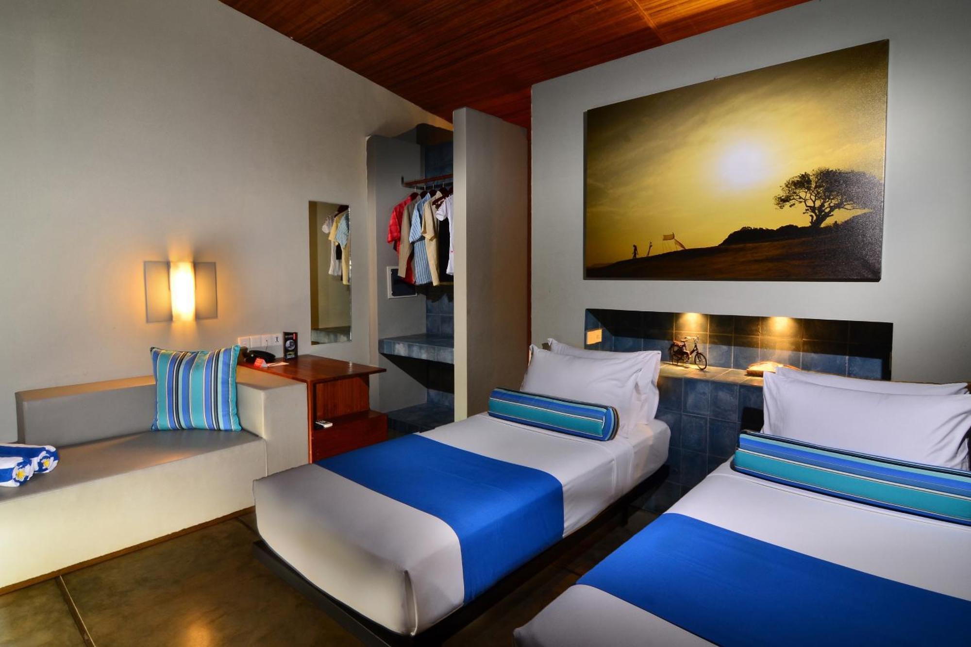 Hotel Komune And Beach Club Bali Desa Desa Keramas Exteriör bild